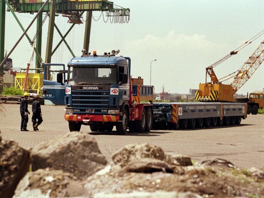  Scania R144G 530 6x4 1995 года  (фото 1 из 1)